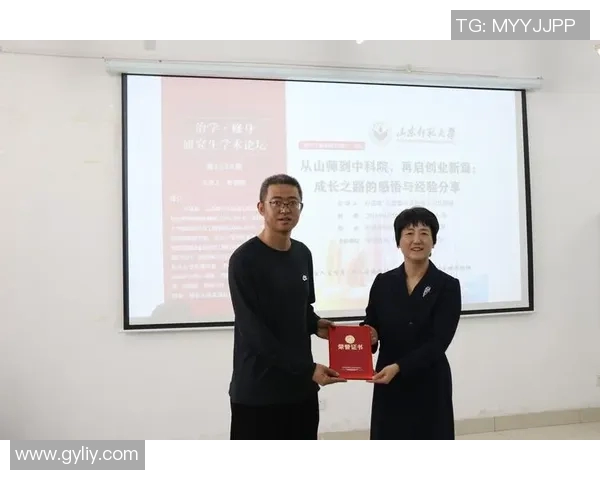 深度对话刘敏探讨她的足球人生与职业成长之路